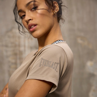 Everlast® EVERLAST Womens SS Premier Training Tee EVERDRI ™ T-shirt Sand